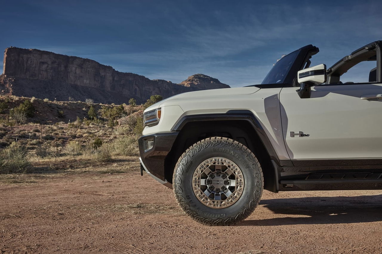 The Gmc Hummer Ev Is Driven By Next Generation Ev Propulsion Tec