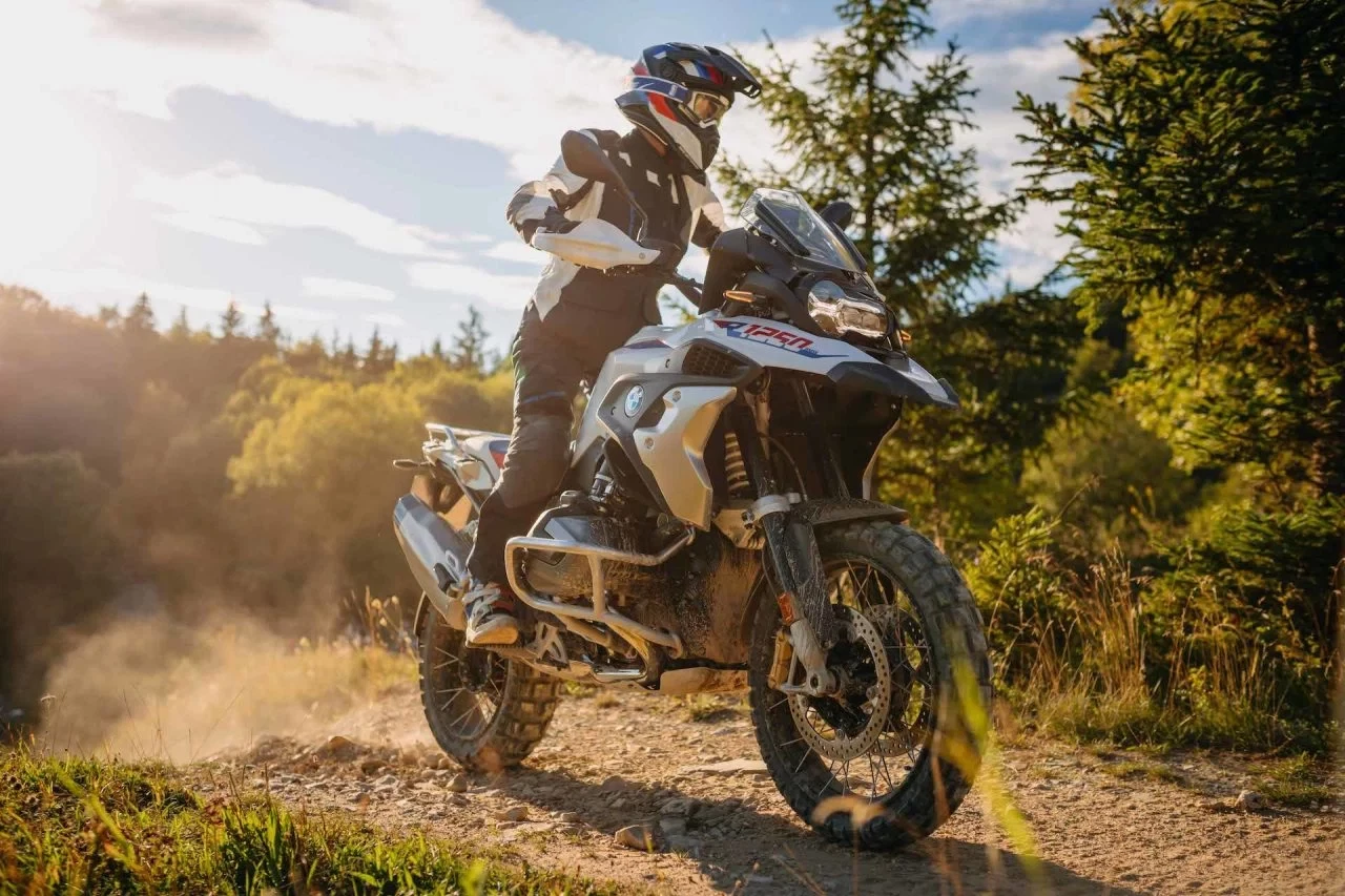 Moto Bmw R1250gs Hp2 Pista