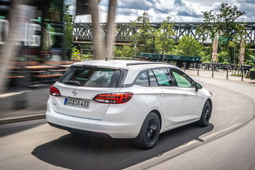 Opel Astra Sports Tourer