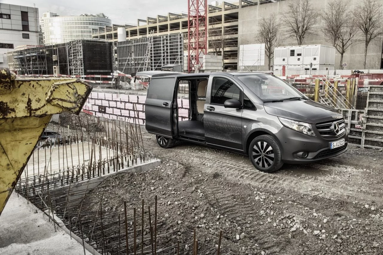 Renting Autonomos Mercedes Vito Obra