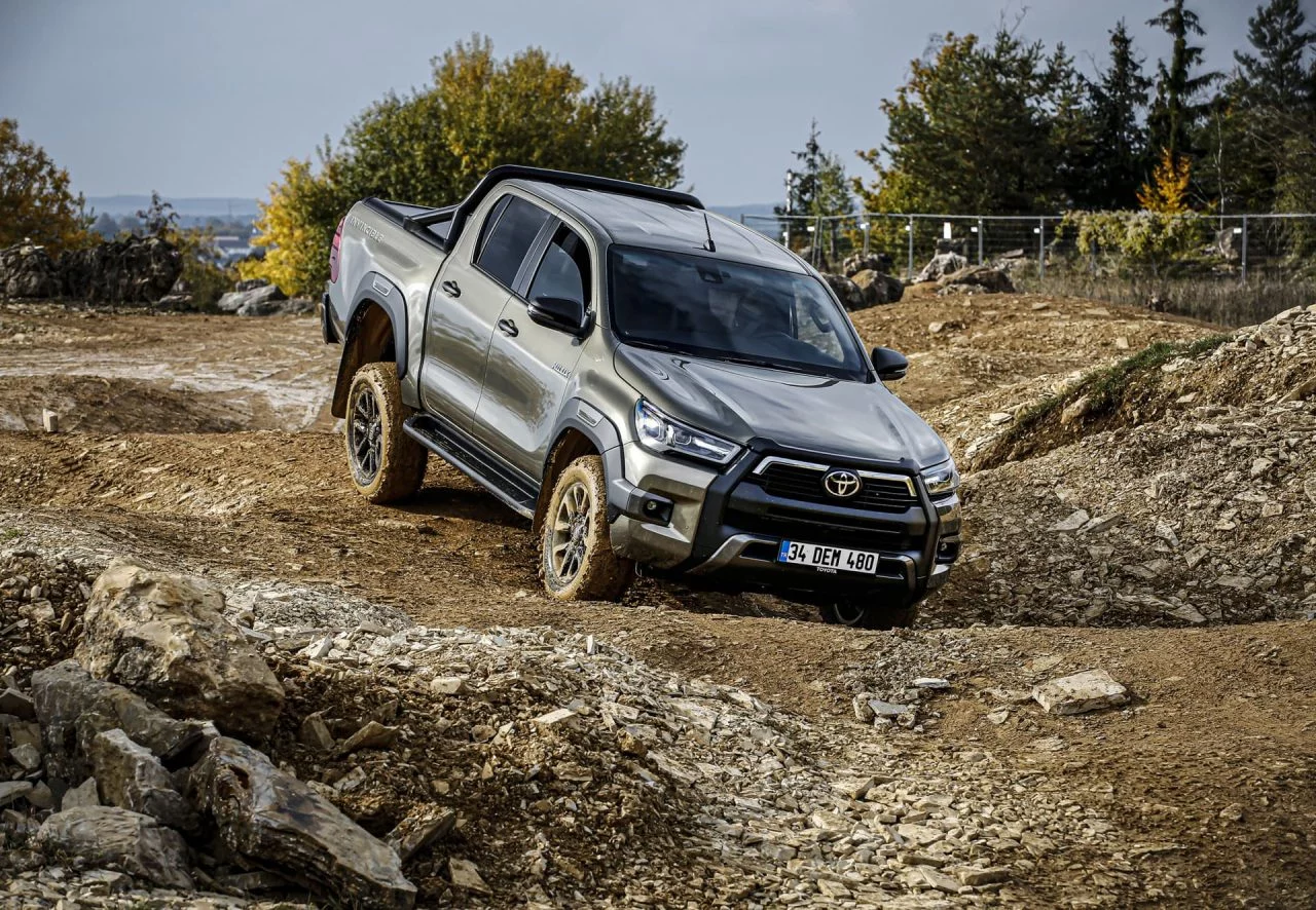 Toyota Hilux 2021 Preventa 12