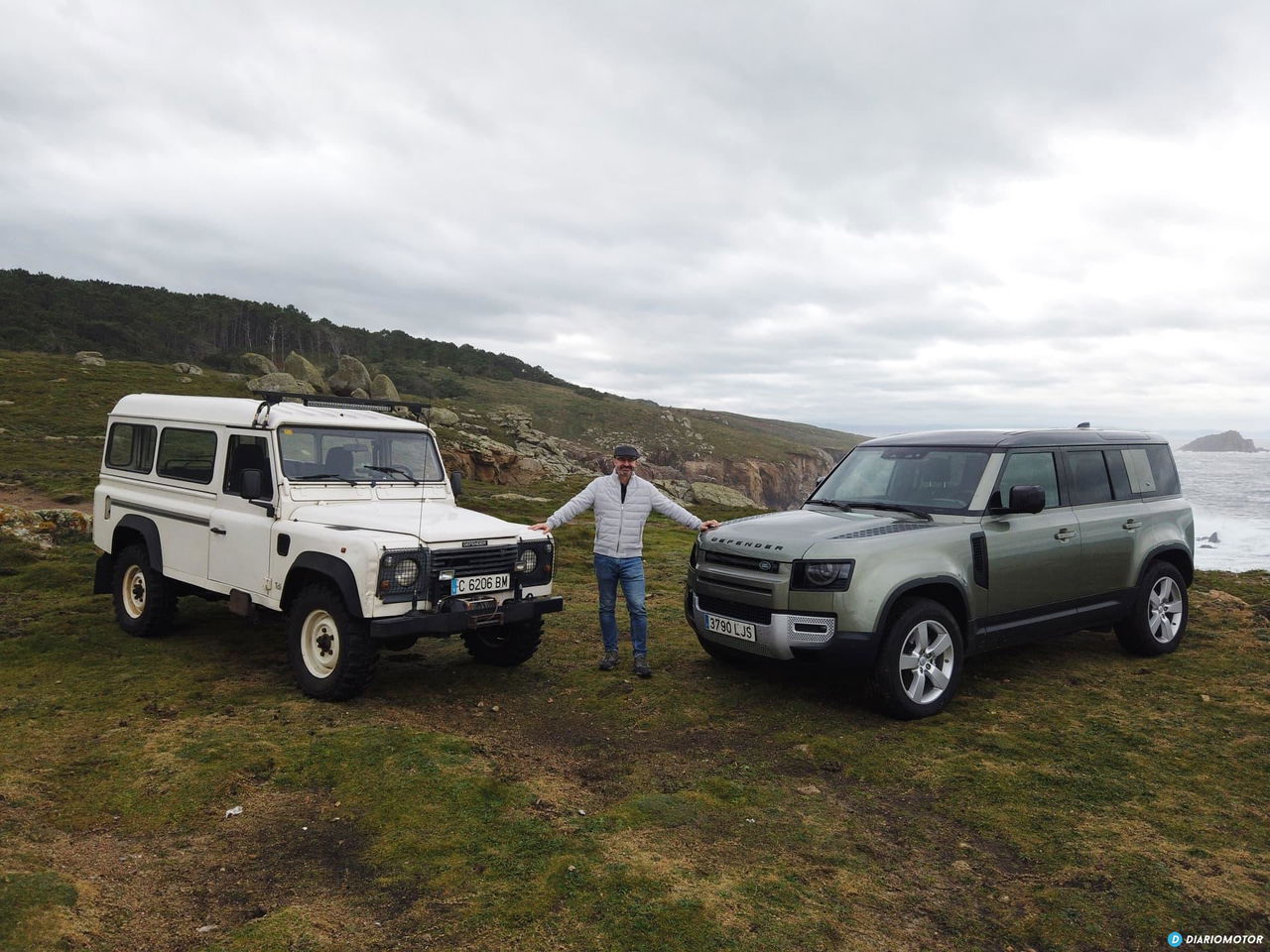 Land Rover Defender Antiguo Nuevo 