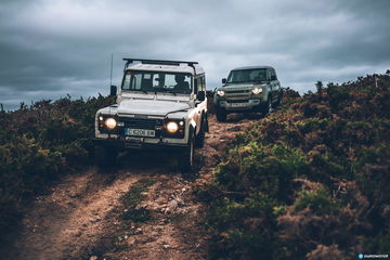 Land Rover Denfender 2020 Vs Clasico 00009