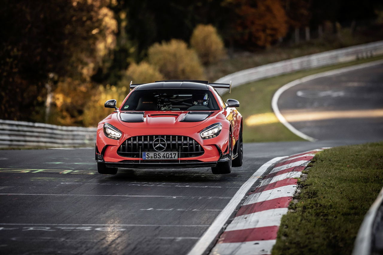 Mercedes Amg Gt Black Series Schnellstes Serienfahrzeug Auf Der Nürburgring Nordschleife Mercedes Amg Gt Black Series Is Fastest Series Production Car On The Nürburgring Nordschleife