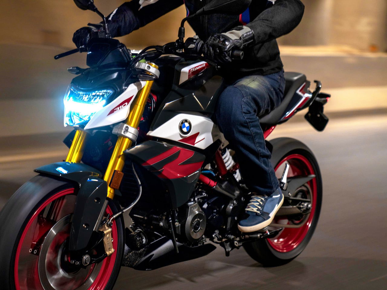 Moto Bmw G 310 R Accion3