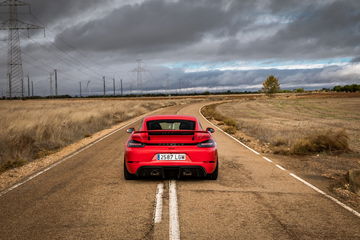 Prueba Porsche Cayman Gt4 32