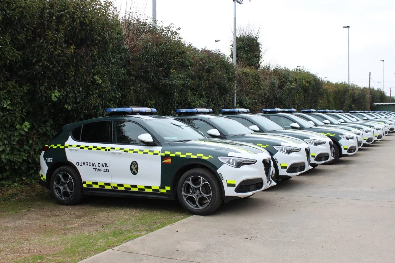 Alfa Romeo Stelvio Guardia Civil Diciembre 2020 01