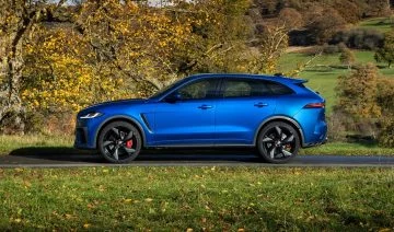 Jaguar F Pace Svr 2021 1220 030