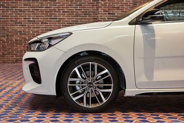 Kia Rio Gt Line 2021 6