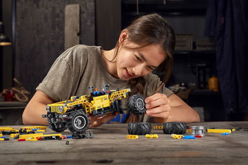 Lego Technic Jeep Wrangler 2