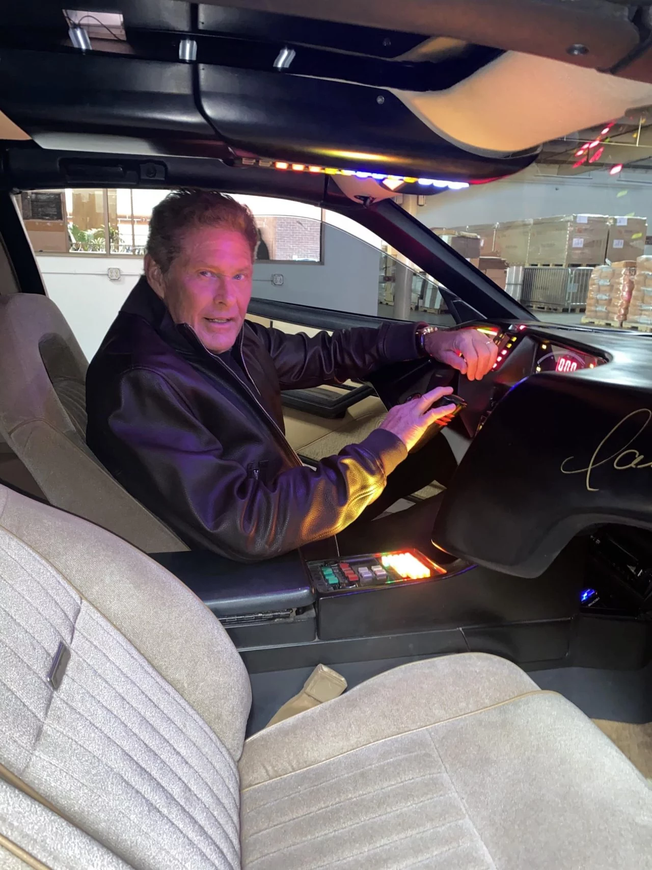 David Hasselhoff Subasta Coche Fantastico Kitt 05