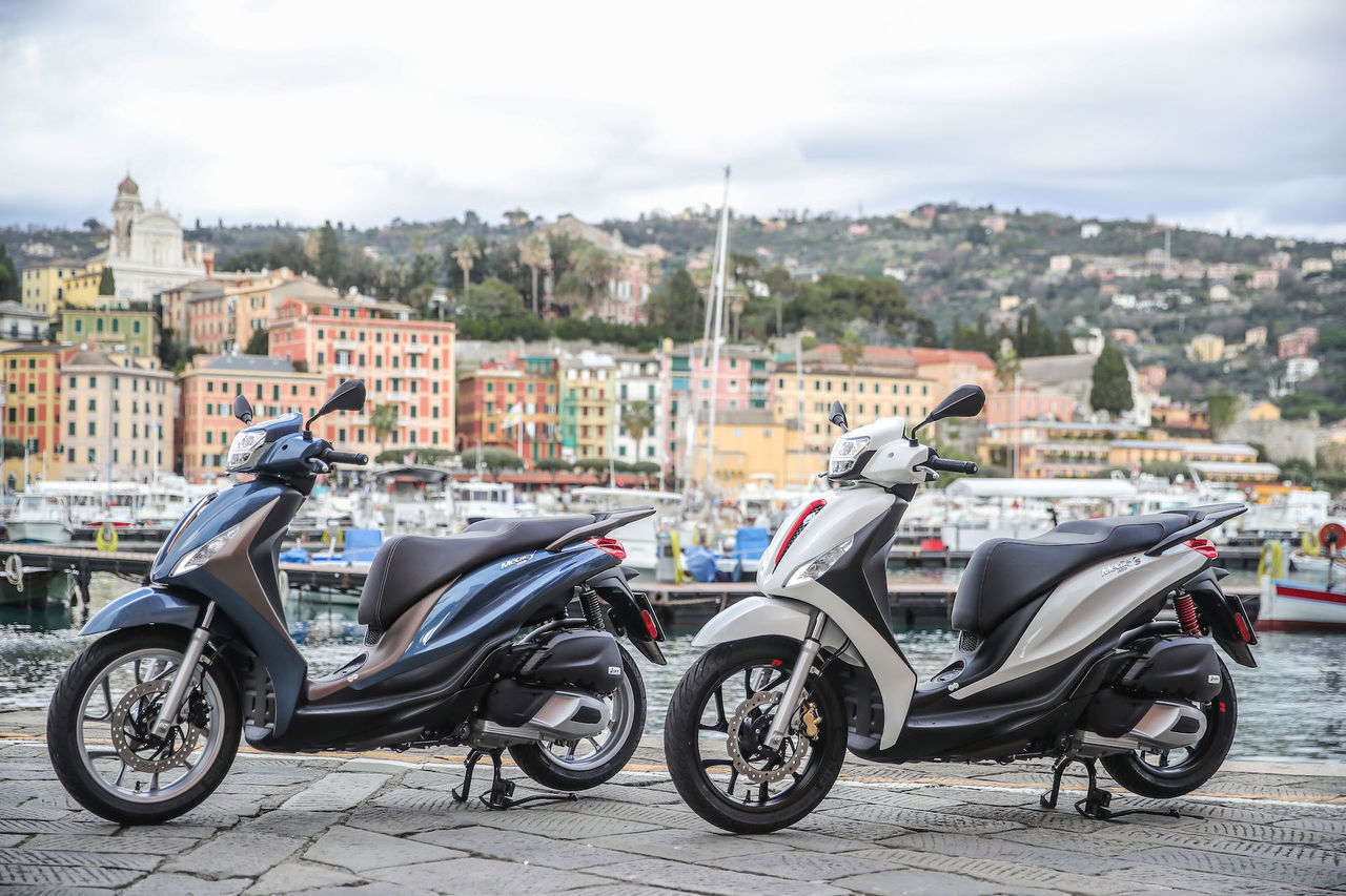 Moto Scooter Piaggio Medley 125 17