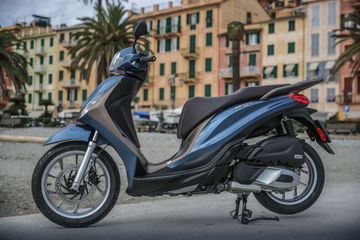 Moto Scooter Piaggio Medley 125 3