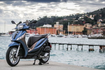 Moto Scooter Piaggio Medley 125 6