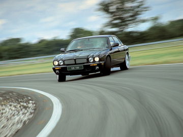 Jaguar Xjr Historia 8