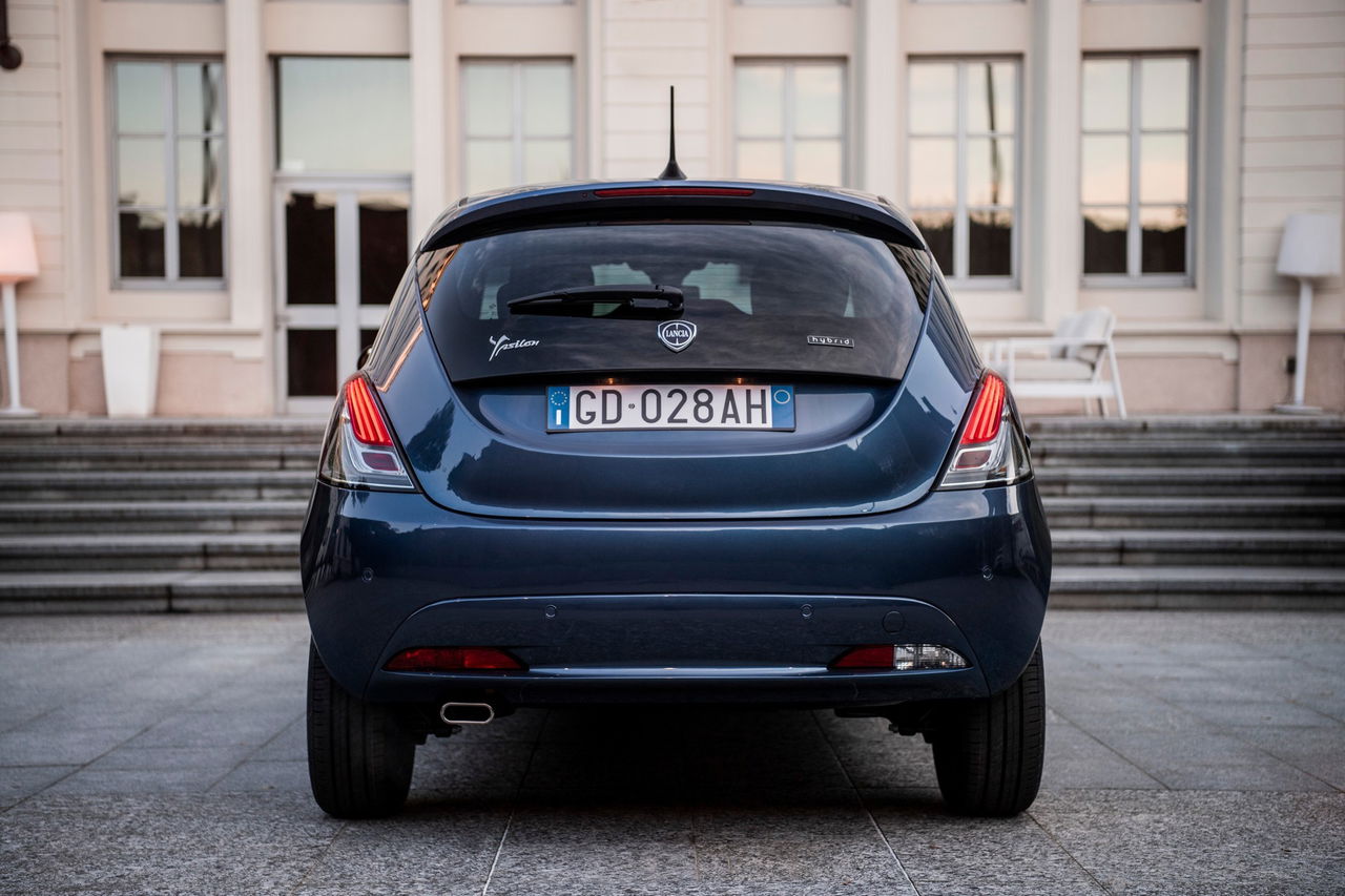 Lancia Ypsilon 2021 6