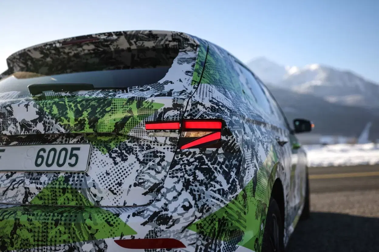 Skoda Fabia 2021 Camuflado 31