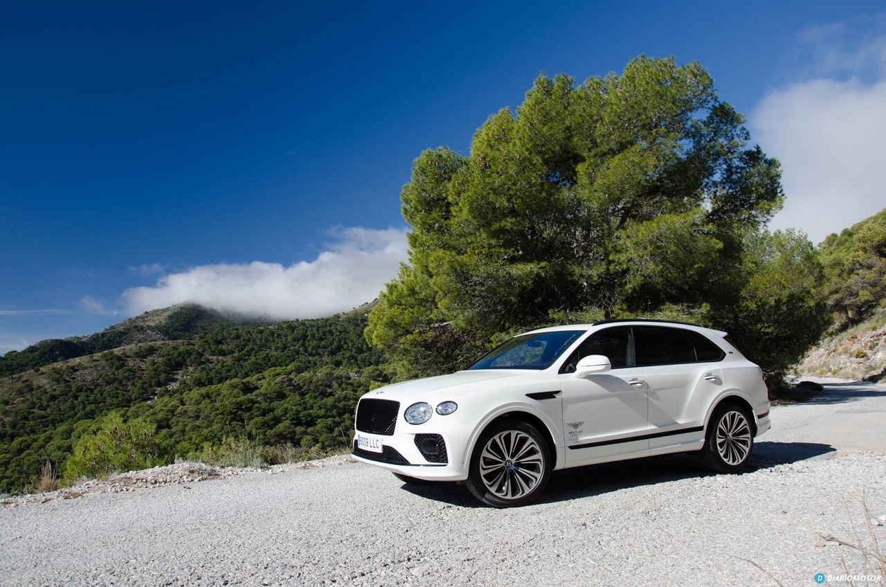 Bentley Bentayga V8 2021 0321 045 