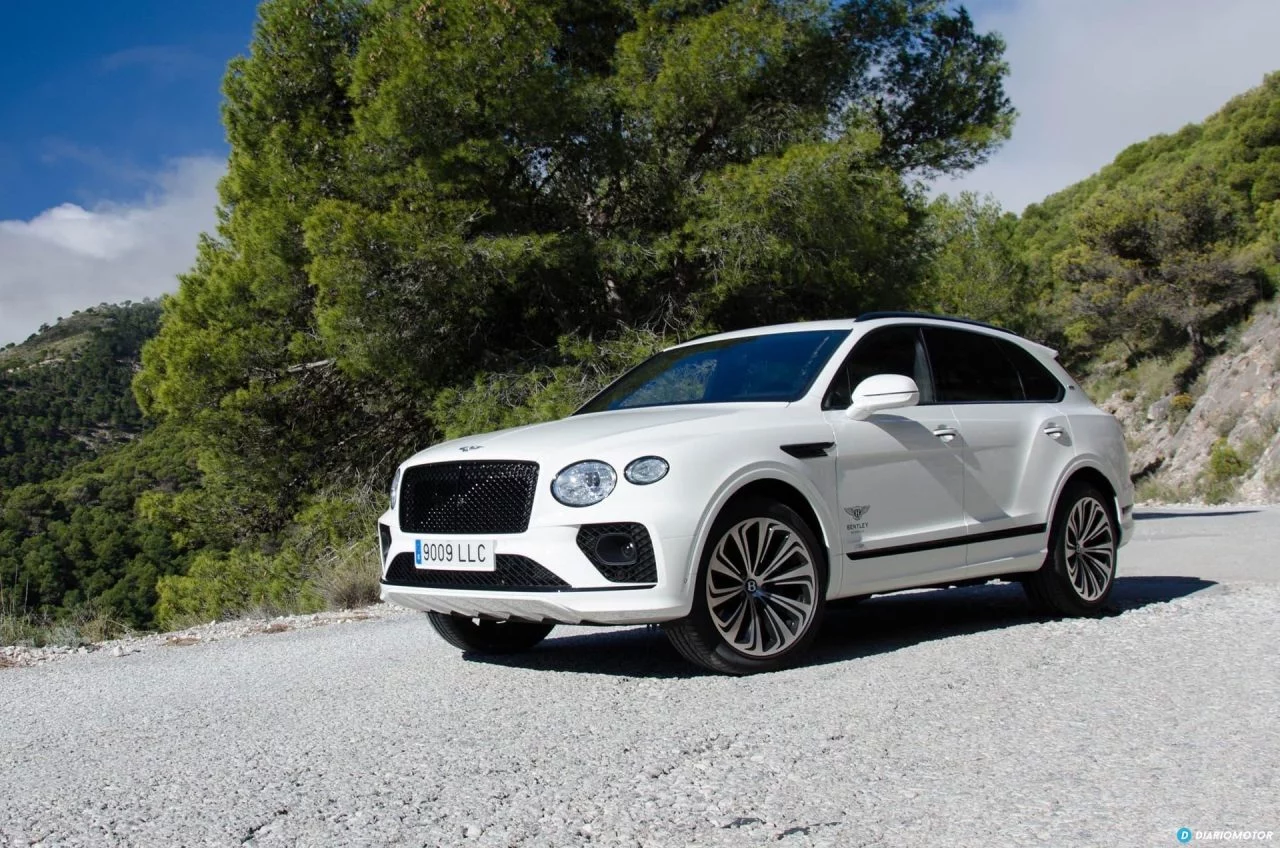 Bentley Bentayga V8 2021 0321 053 