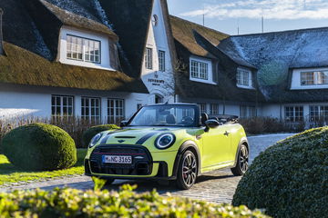 Mini Cabrio 2021 04