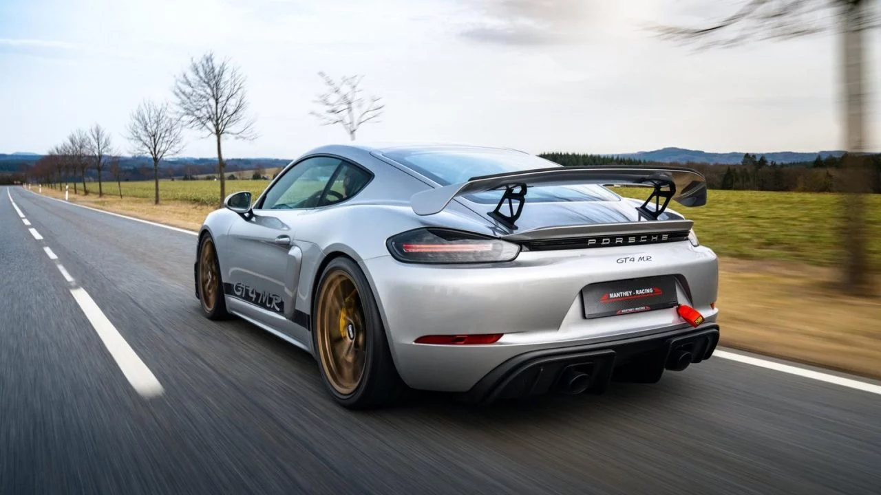 Porsche Cayman Gt4 Manthey Racing 5