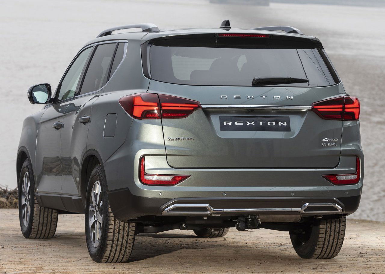 Ssangyong Rexton 2021 01