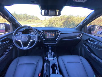 Isuzu Dmax N60ff Interior 