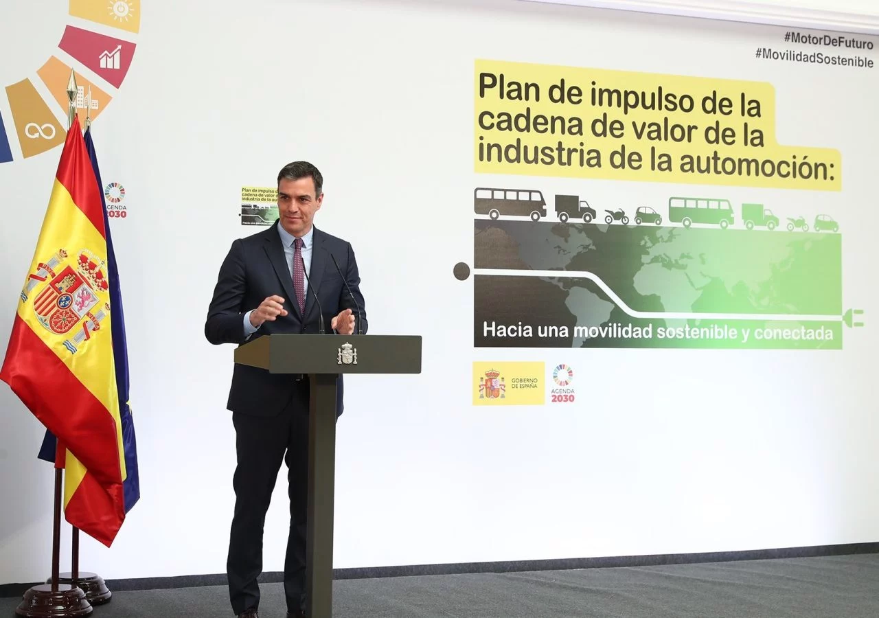 Opinion Ayudas Compra Coches Electricos Abril 2021 Plan Renove 2020 Moves Pedro Sanchez Gobierno