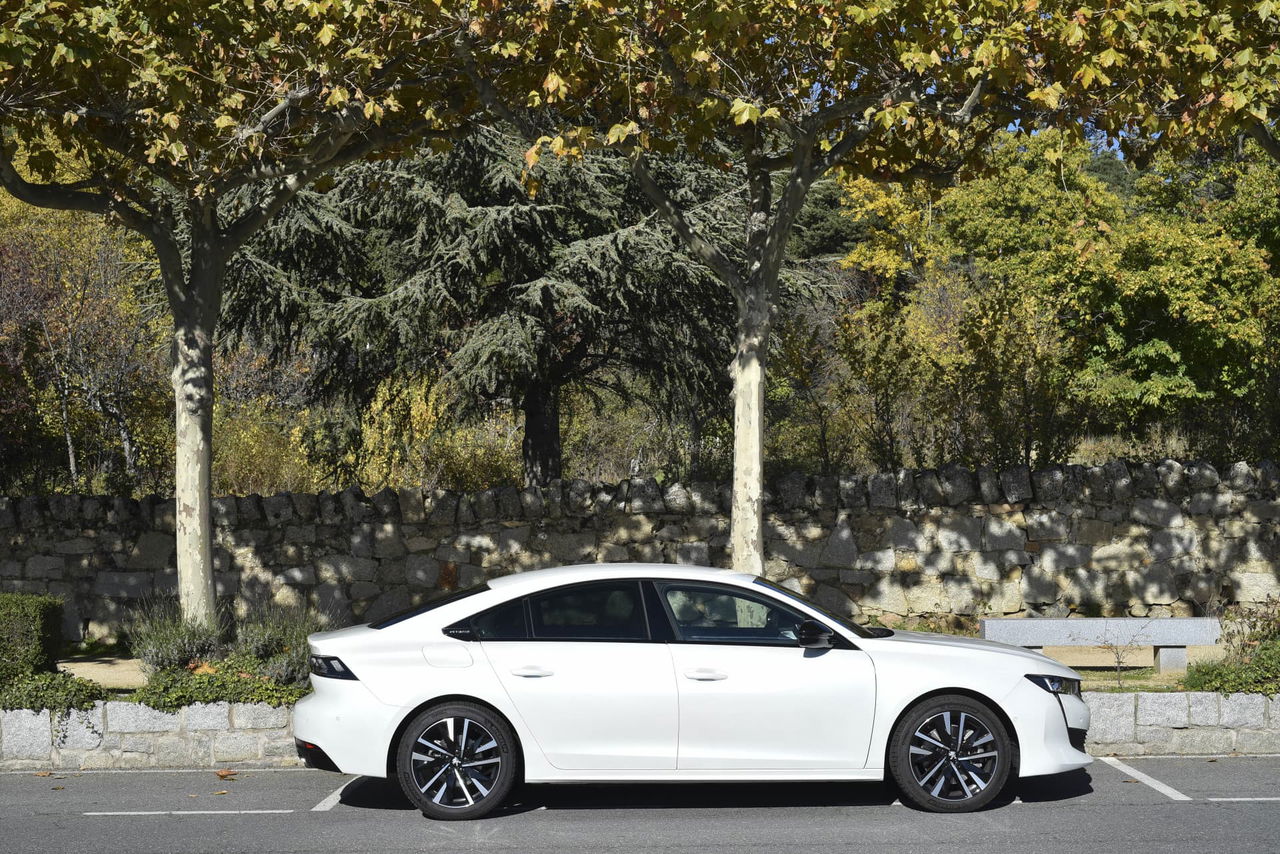 Peugeot 508 Phev Oferta Renting Abril 2021 Lateral