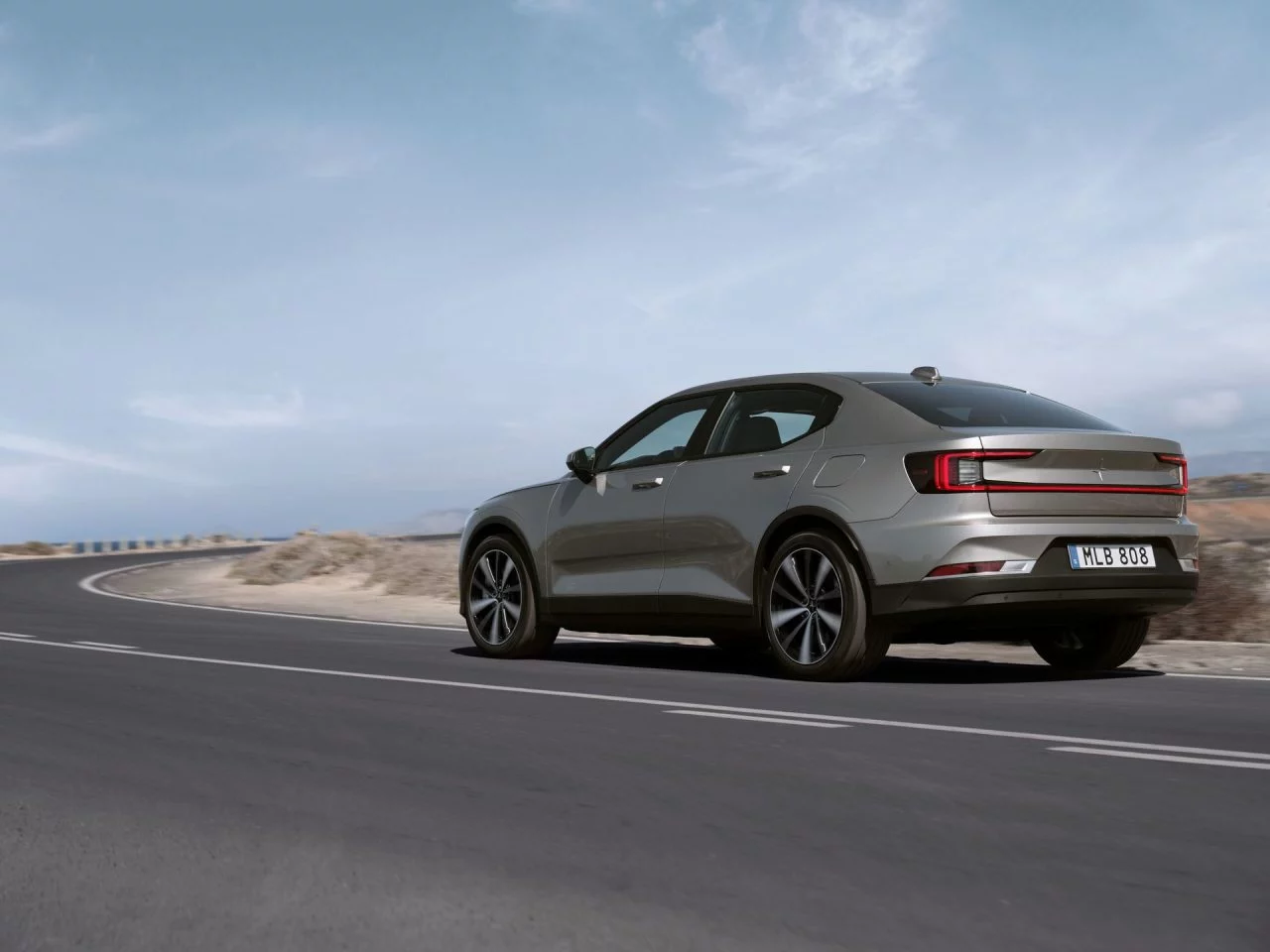 Polestar 2 Versiones Acceso 19