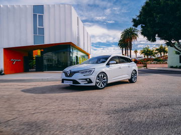 Renault Megane Phev Oferta Abril 2021 Exterior 03