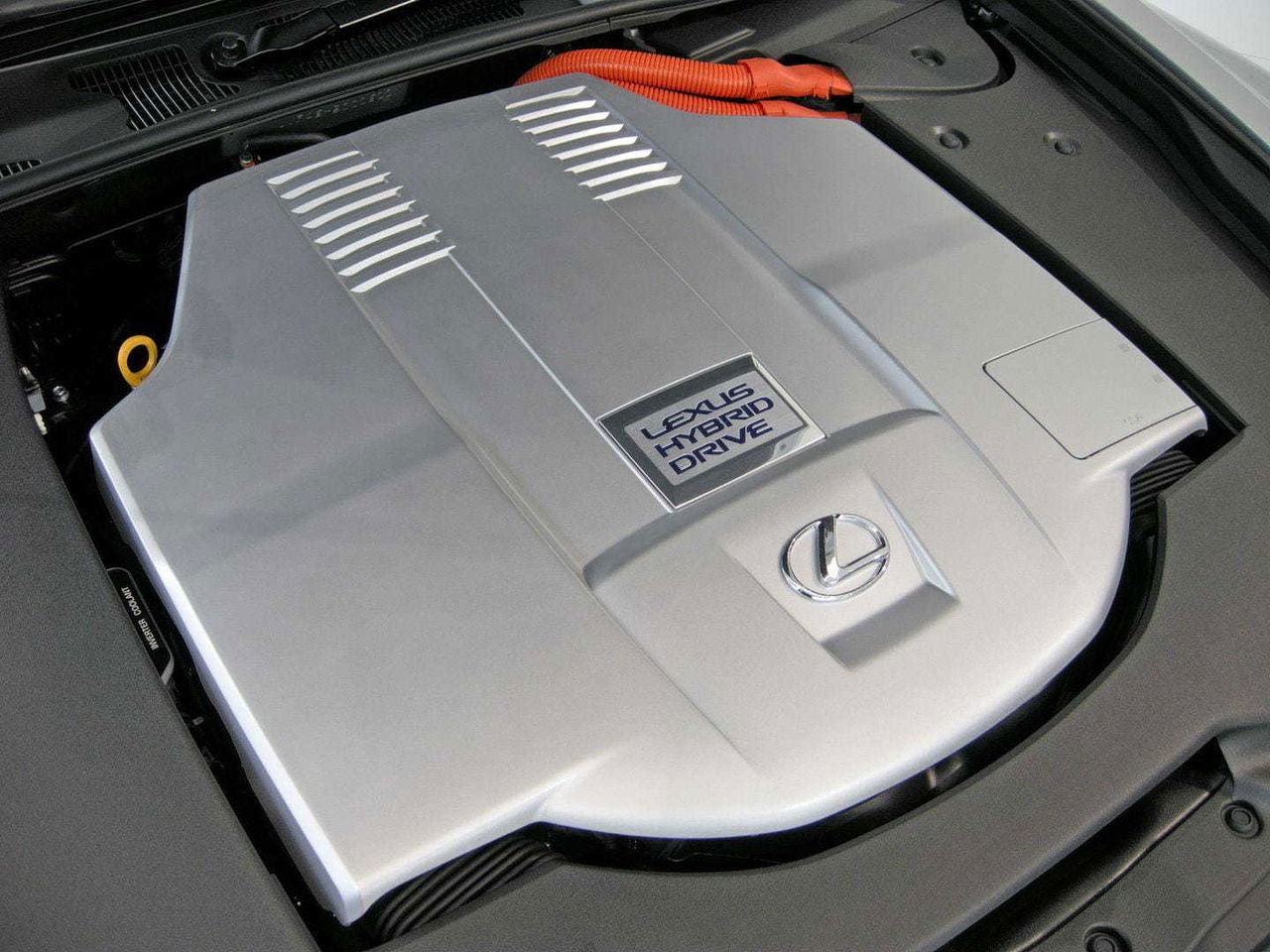 Tapa Motor Lexus Hibrido