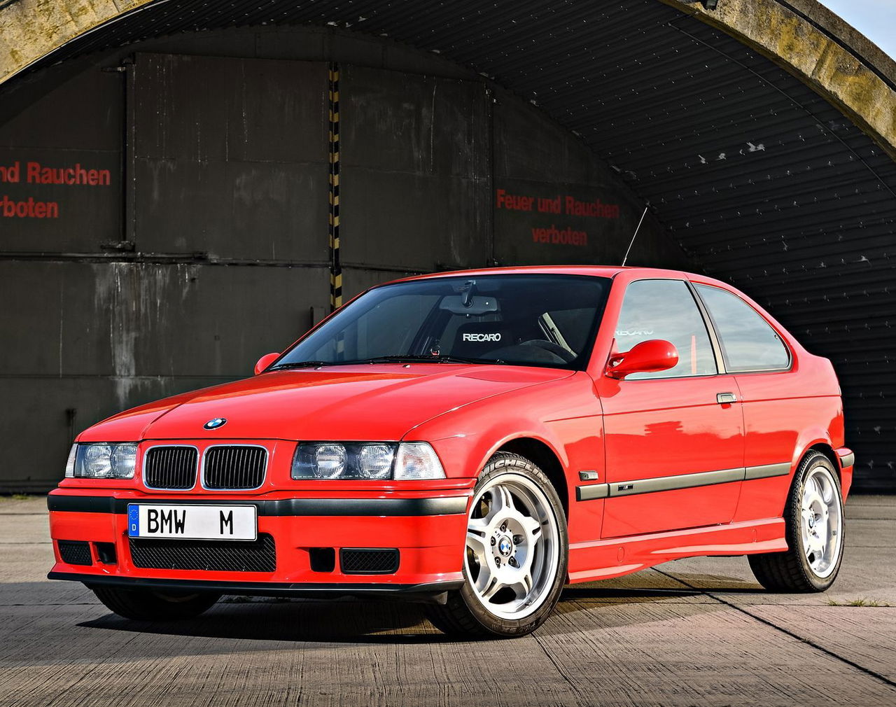 Bmw M3 Compact Historia 8