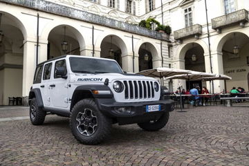 Jeep Wrangler 4xe No Resizing 06