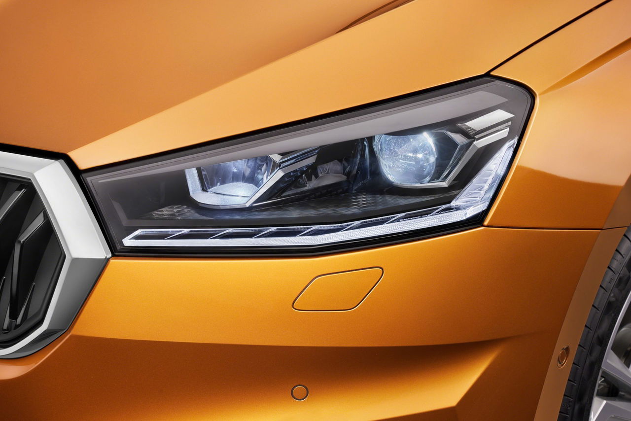 Skoda Fabia 2021 Naranja Faro 2