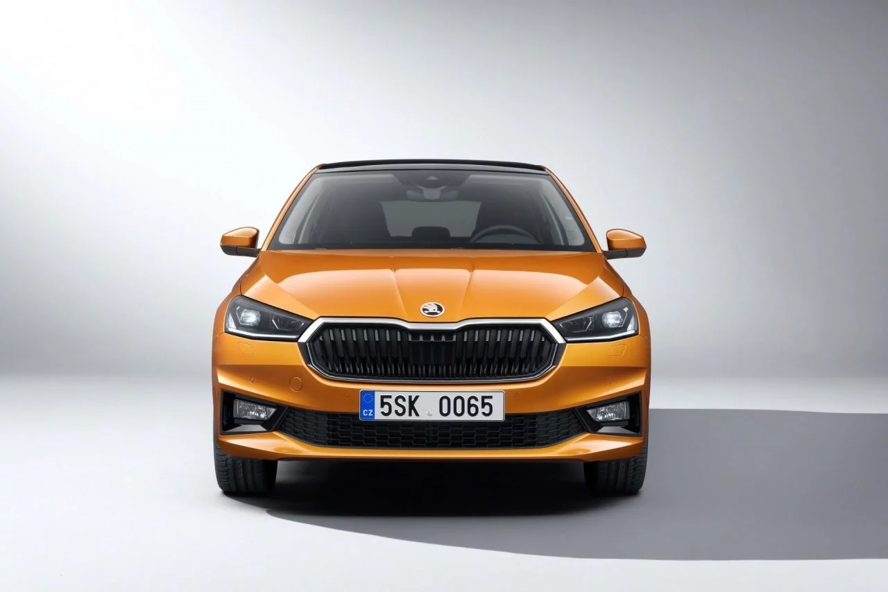 Skoda Fabia 2021 Naranja Frontal 4