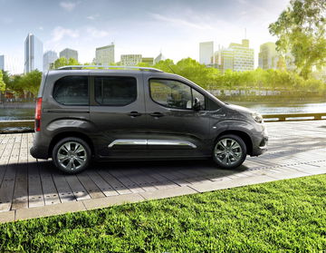 Toyota Proace City Electric 9