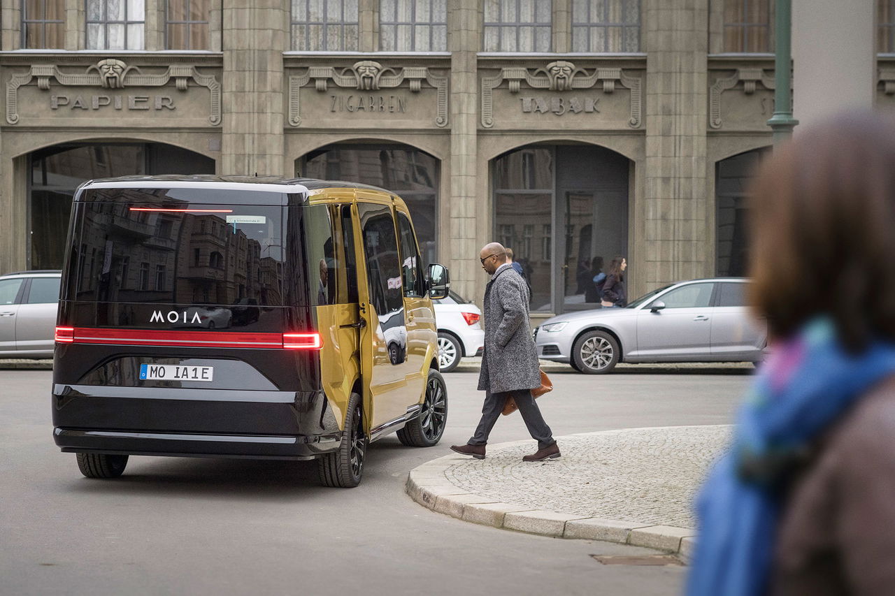 Volkswagen Moia Hamburg 01