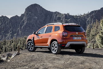 Dacia Duster 2021 Naranja 0621 003