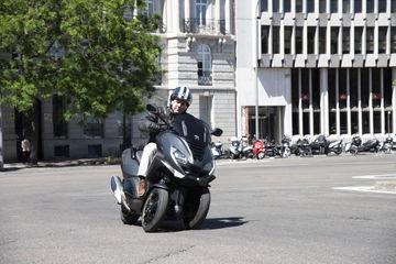 Peugeot Metropolis 400 GT Plaza Marques de Salamanca