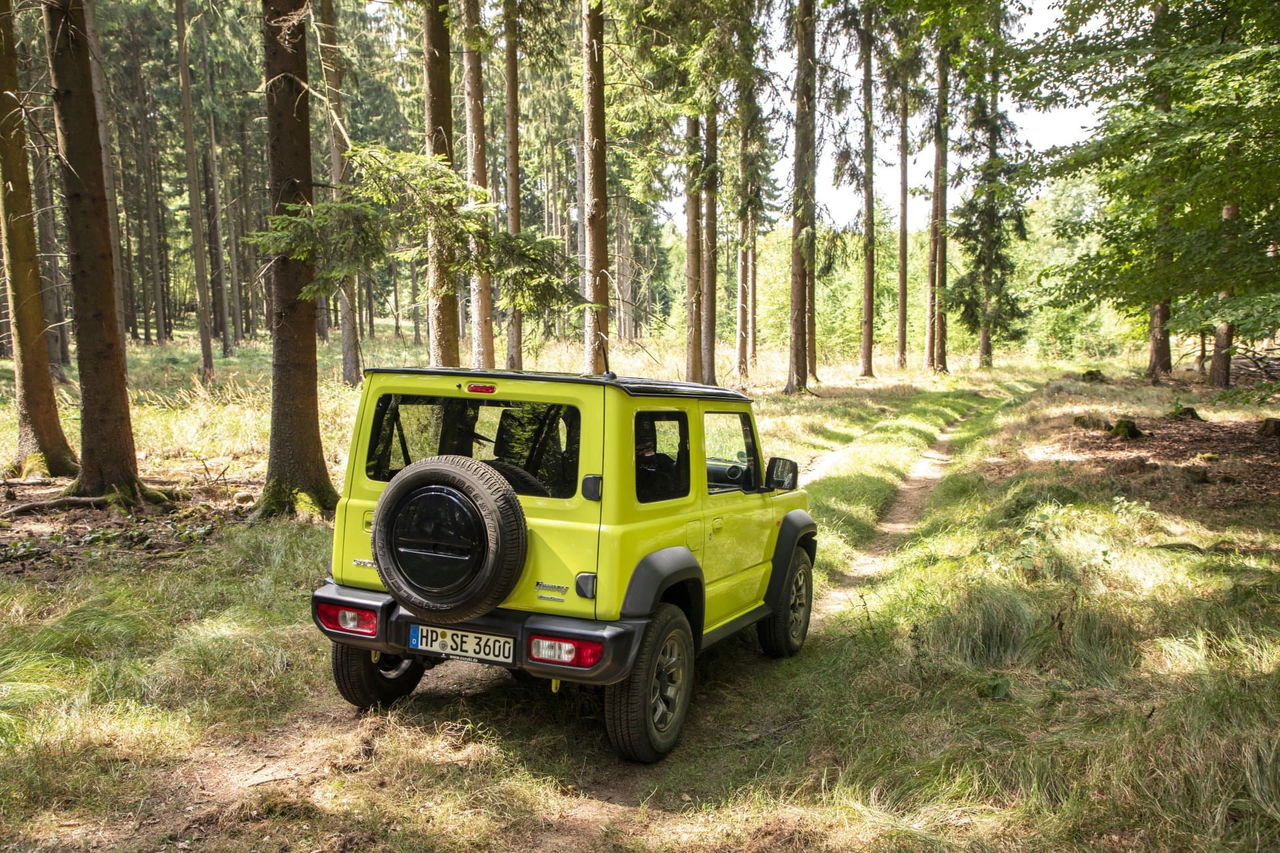 Suzuki Jimny Hibrido Toyota 02