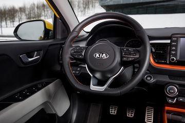 Kia Stonic Oferta Julio 2021 04 Interior Volante