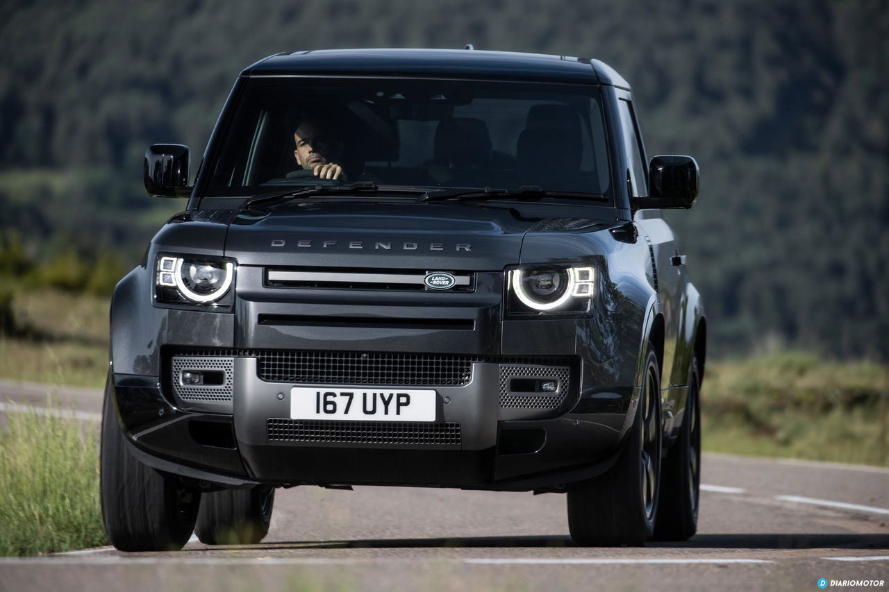 Land Rover Defender 90 V8 Carretera 00017