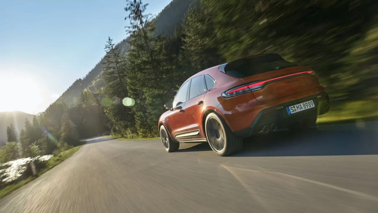 Porsche Macan 2022 Naranja 05