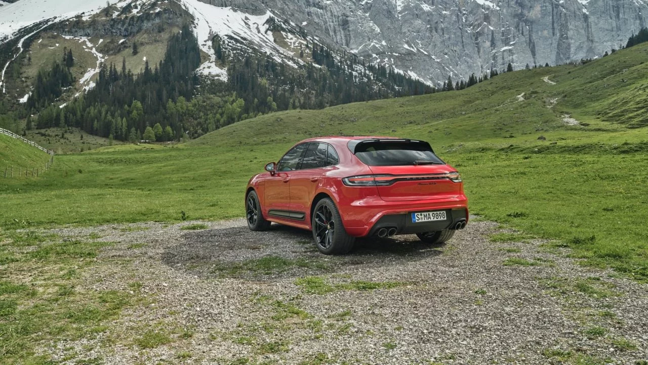 Porsche Macan Gts 2022 Rojo 01