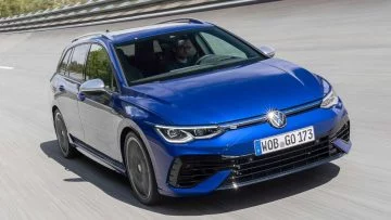 Volkswagen Golf R Variant 2021 0621 014