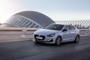 Hyundai I30 Fastback Oferta Agosto 2021 01 Exterior