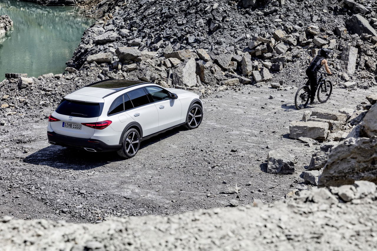 Mercedes Benz C Klasse All Terrain (br S206); 2021 Mercedes Benz C Class All Terrain (br S206); 2021