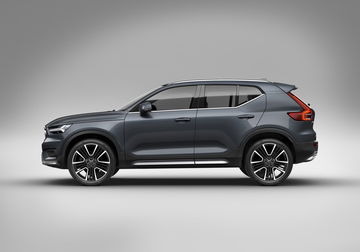 Xc40 Awd Inscription Expression, In Denim Blue Metallic