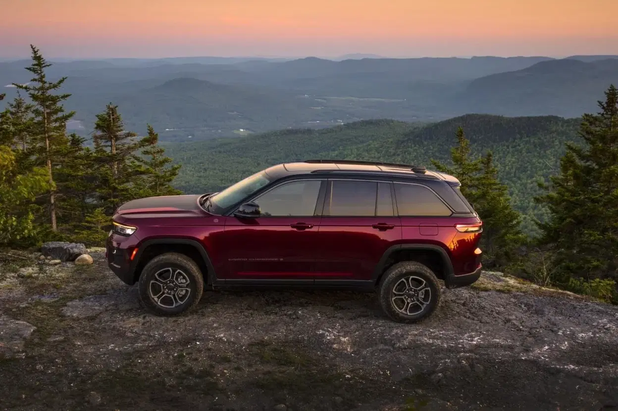 Jeep Grand Cherokee 2022 0921 026